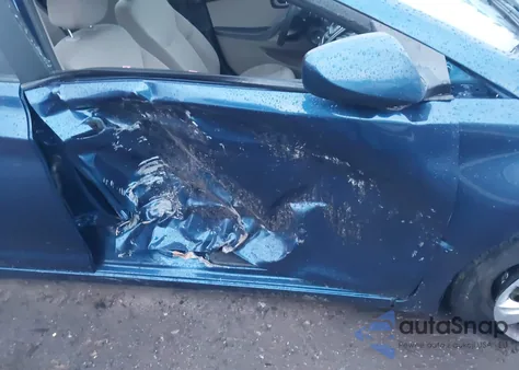 2016 Hyundai Elantra Se from USA, damaged, VIN 5NPDH4AE4GH773000